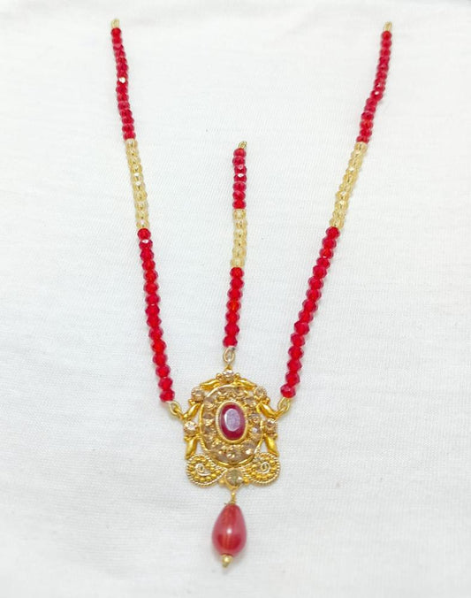 Golden Red Stone Pendant Necklace for Women