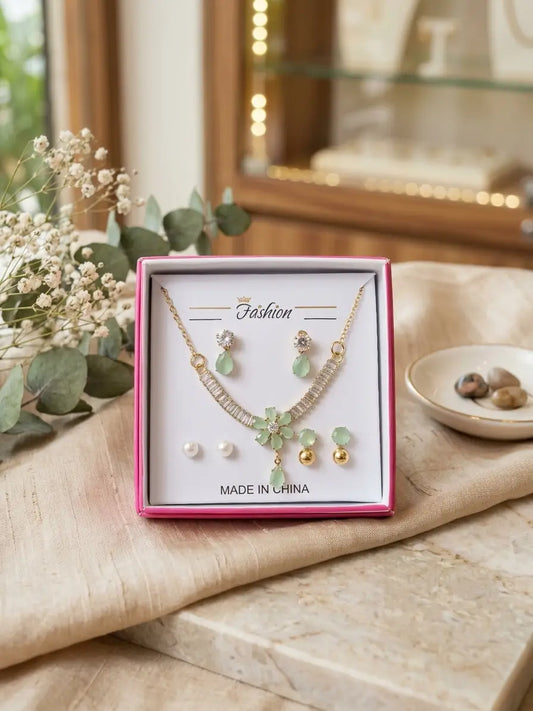 Funky Gold Plated Crystal Necklace Set